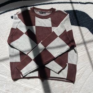 Nikkak two toned checkered sweater